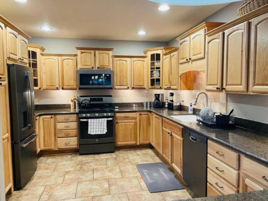 Relaxingrejuvenating 4Br 3 And Half Ba Cabin Munds Park Экстерьер фото